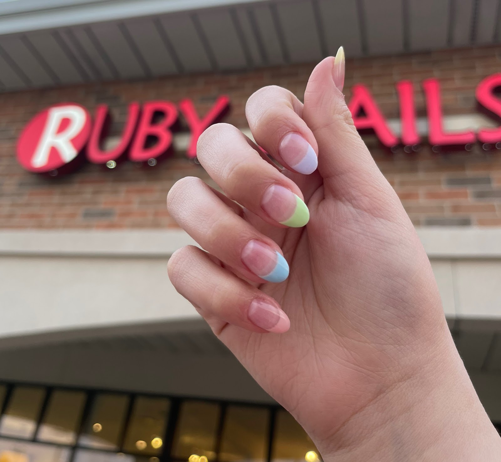 Ruby Nails nail photo 5